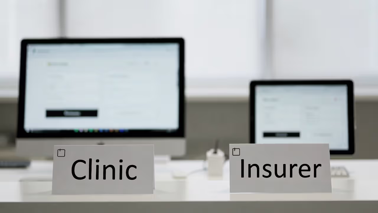 Clinic and insurer systems connected for direct billing during a pet insurance claim